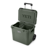 YETI Roadie® 60 Kühlbox auf Rädern Camp Green