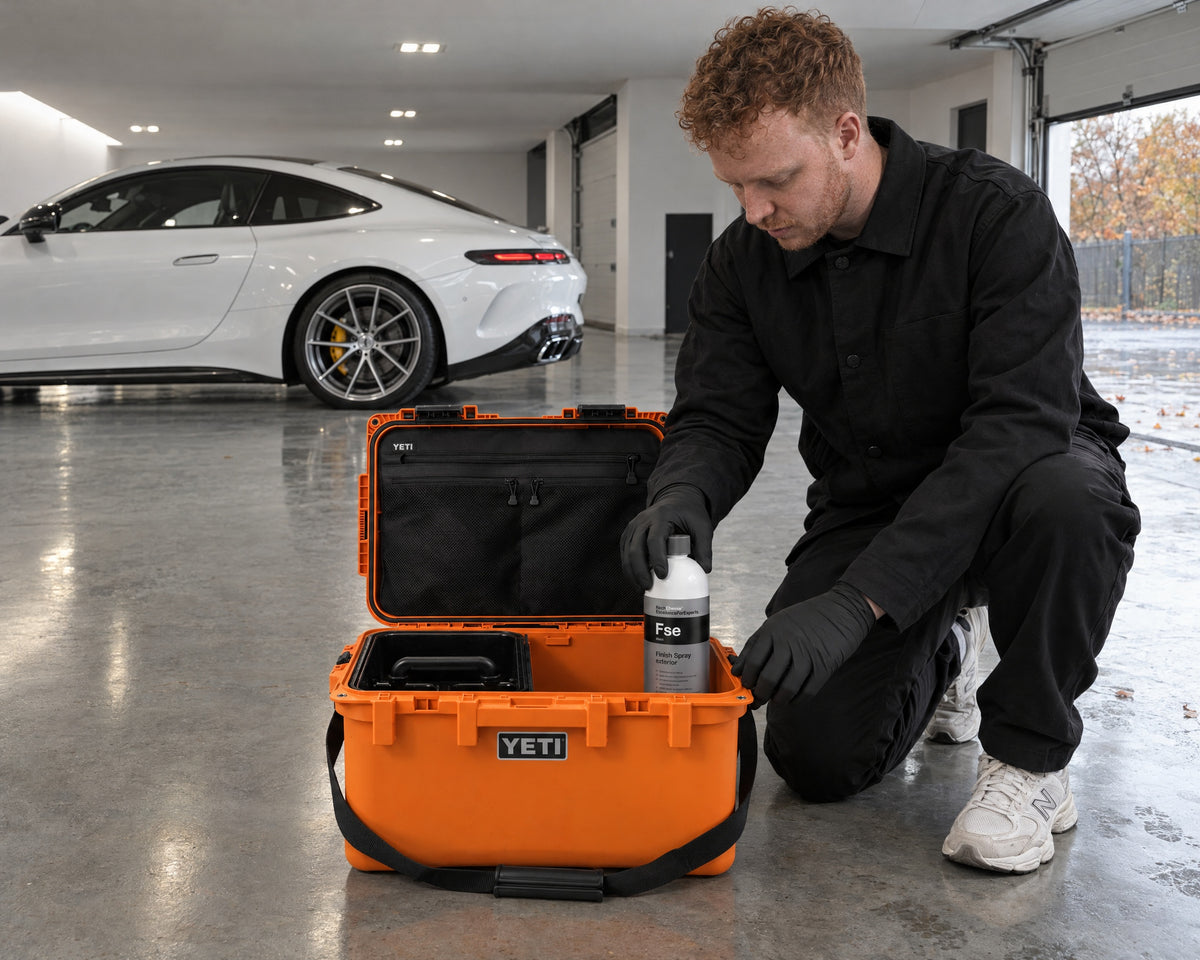 Detailing1 Hero : Caisses de rangement — bien stocker l'entretien auto, les flacons sensibles au gel rentrent da (ordinateur)