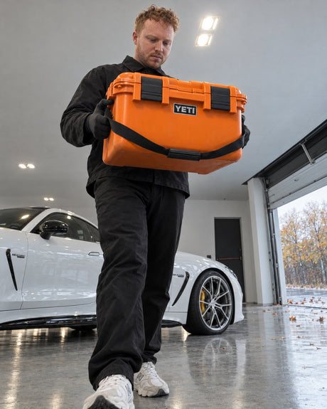 Detailing1 Hero: Storage boxes — storing car care correctly, frost-sensitive bottles go into the box and into the ho (Mobile)